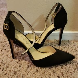 Jessica Simpson Suede Black Pumps